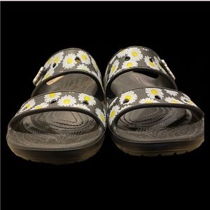 Crocs Classic Vacay Vibes Sandal Black Daisy